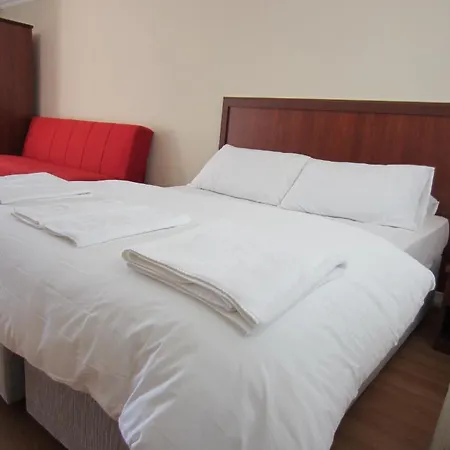 Flamingo Apart Aparthotel